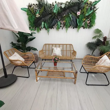 Oasis Con Patio Y Encanto En Centro Seville